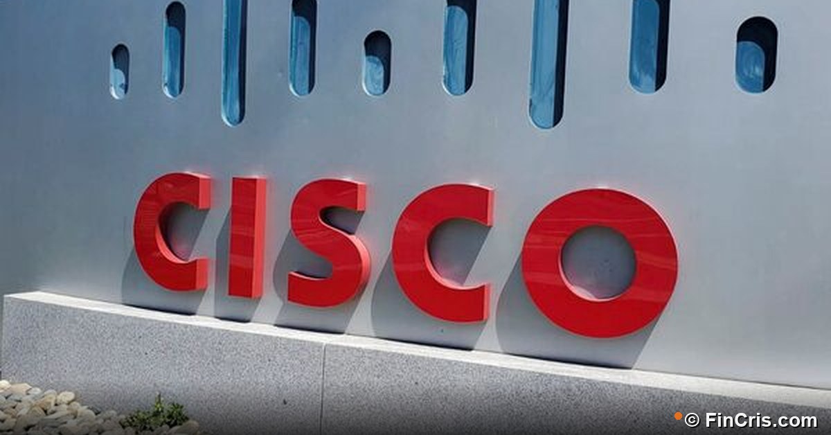 Cisco Stock Surges 20% Amid AI Restructuring Plans — FinCris